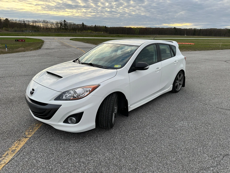 2013 Mazda Mazdaspeed 3 2nd Gen - Image 17 of 31