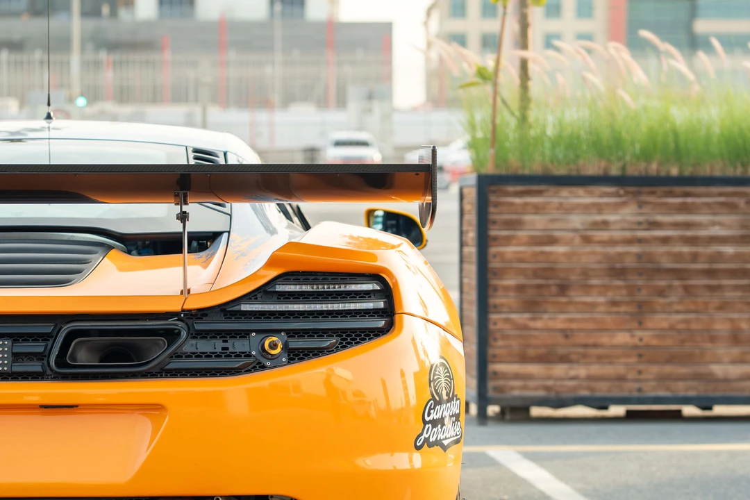 2013 McLaren MP4-12C - Image 15 of 31