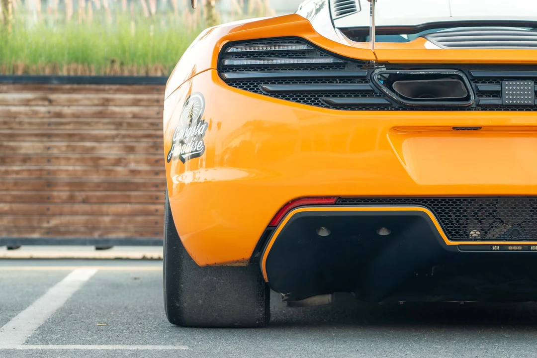 2013 McLaren MP4-12C - Image 29 of 31
