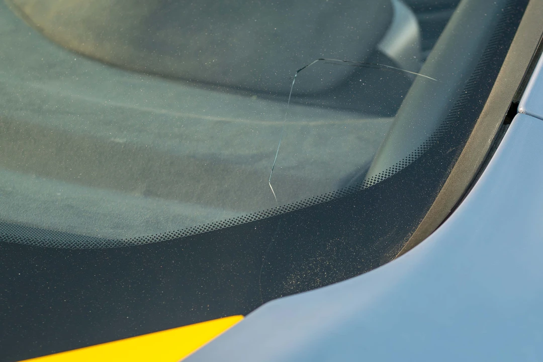 2013 McLaren MP4-12C - Image 25 of 31