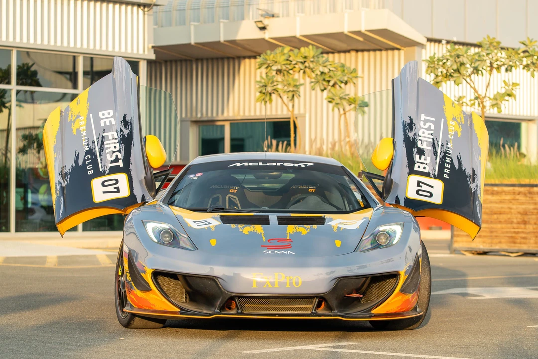 2013 McLaren MP4-12C - Image 11 of 31