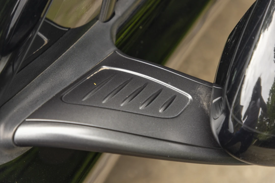 2013 McLaren MP4-12C - Image 28 of 31