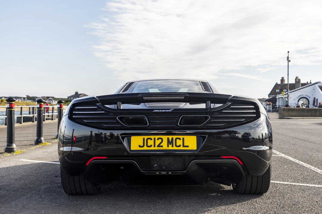 2013 McLaren MP4-12C - Image 6 of 31