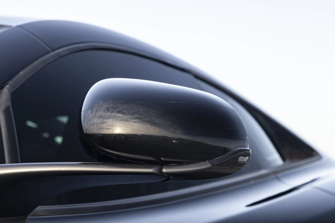 2013 McLaren MP4-12C - Image 31 of 31