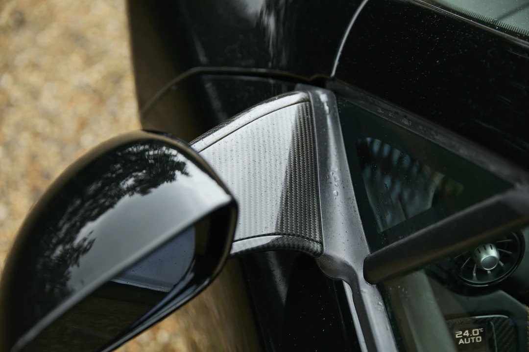 2013 McLaren MP4-12C Spider - Image 26 of 31