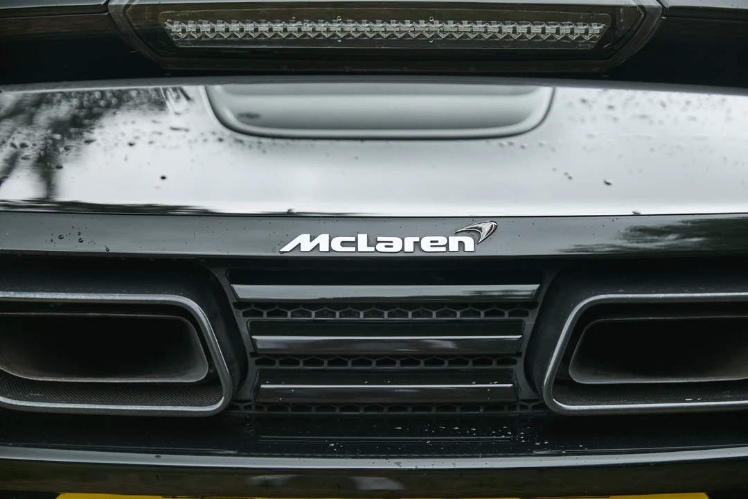2013 McLaren MP4-12C Spider - Image 30 of 31