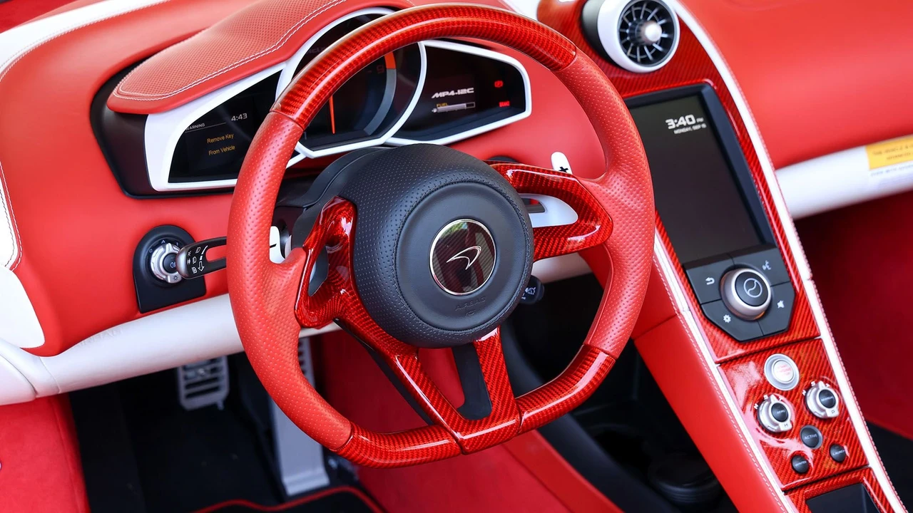 2013 McLaren MP4-12C Spider - Image 4 of 31