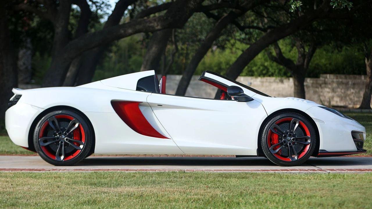 2013 McLaren MP4-12C Spider - Image 21 of 31