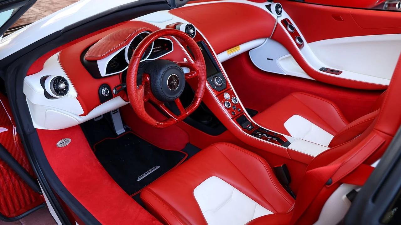 2013 McLaren MP4-12C Spider - Image 5 of 31