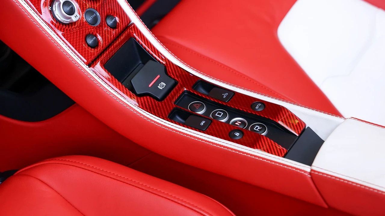 2013 McLaren MP4-12C Spider - Image 9 of 31