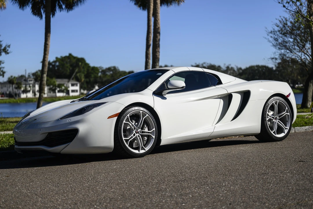 2013 McLaren MP4-12C Spider - Image 22 of 31