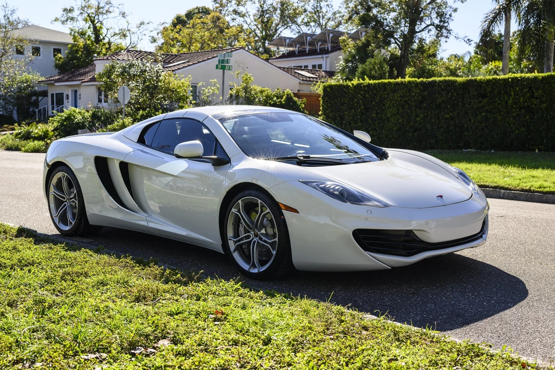 2013 McLaren MP4-12C Spider - Image 29 of 31