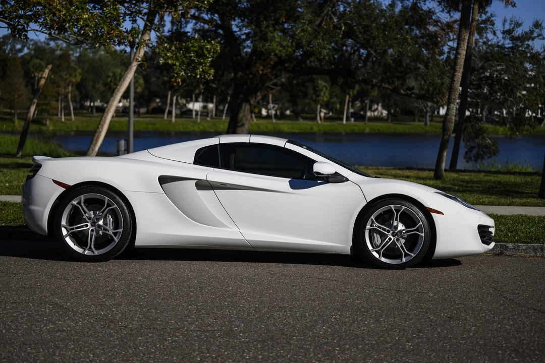 2013 McLaren MP4-12C Spider - Image 27 of 31