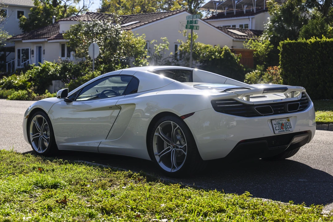 2013 McLaren MP4-12C Spider - Image 26 of 31