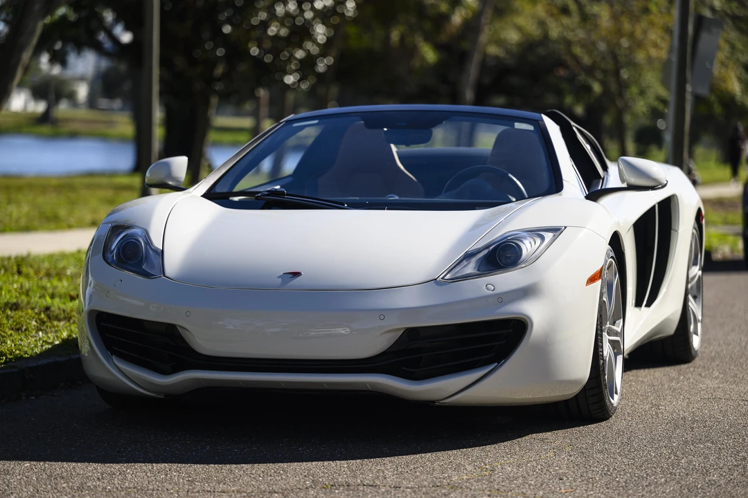 2013 McLaren MP4-12C Spider - Image 6 of 31