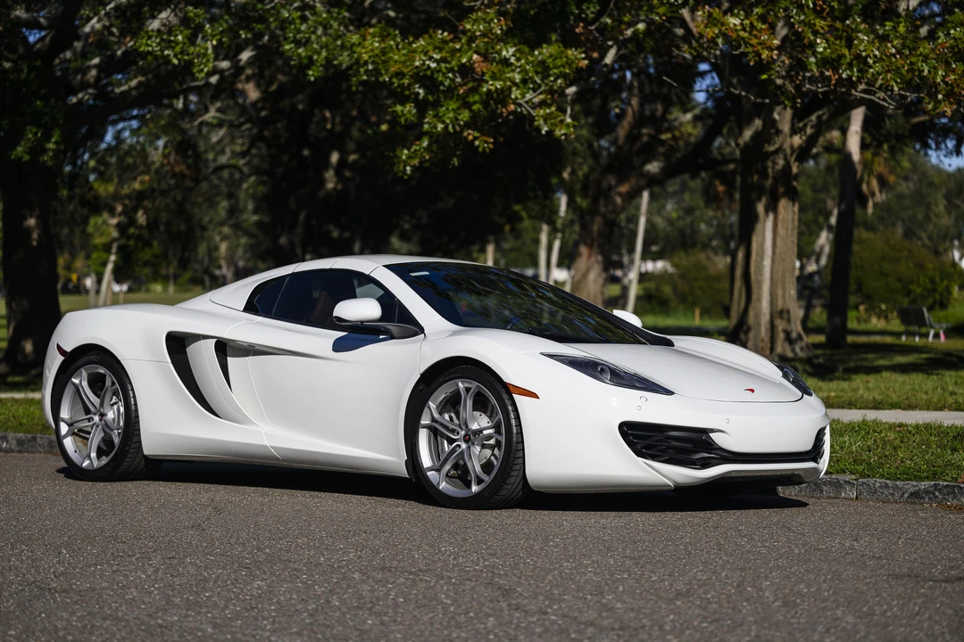 2013 McLaren MP4-12C Spider - Image 28 of 31