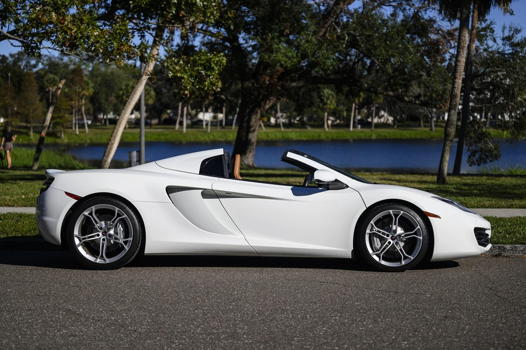 2013 McLaren MP4-12C Spider - Image 16 of 31