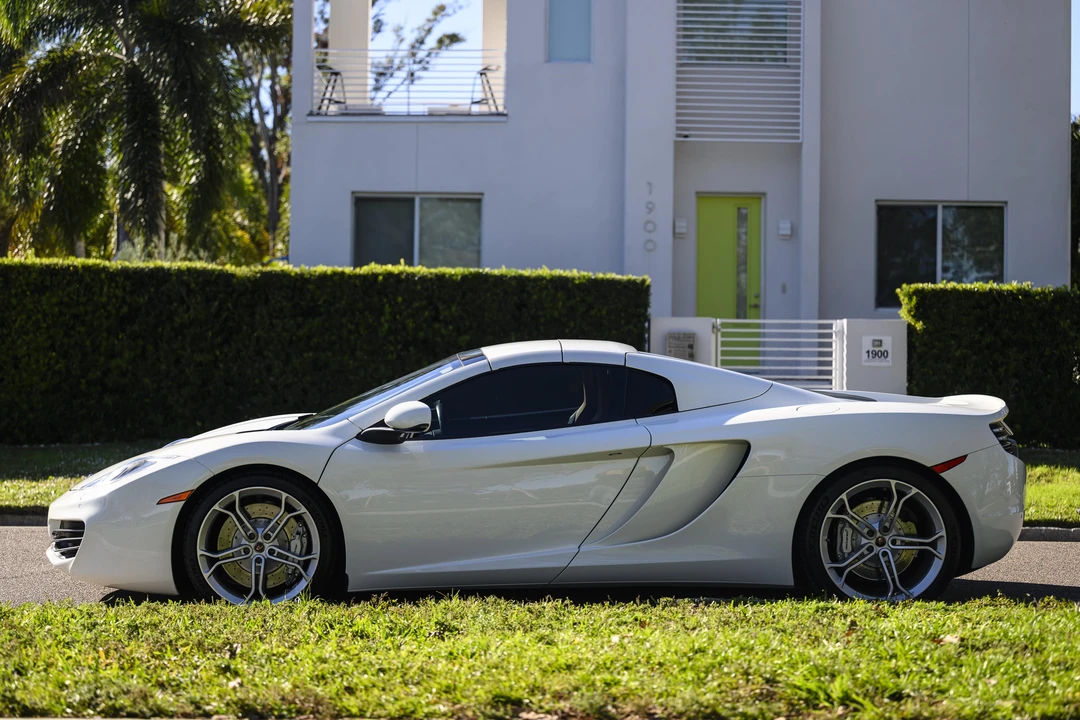2013 McLaren MP4-12C Spider - Image 24 of 31