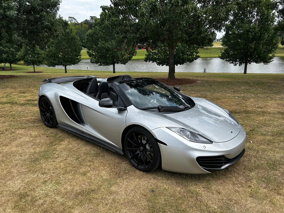2013 McLaren MP4-12C Spider - Image 18 of 31