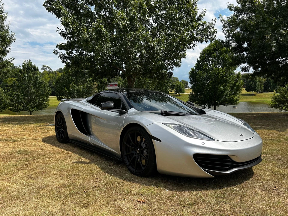 2013 McLaren MP4-12C Spider - Image 20 of 31