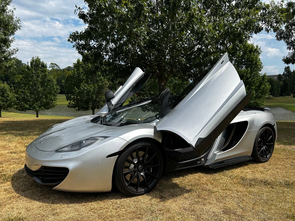 2013 McLaren MP4-12C Spider - Image 10 of 31