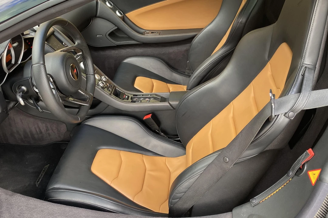 2013 McLaren MP4-12C Spider - Image 6 of 9