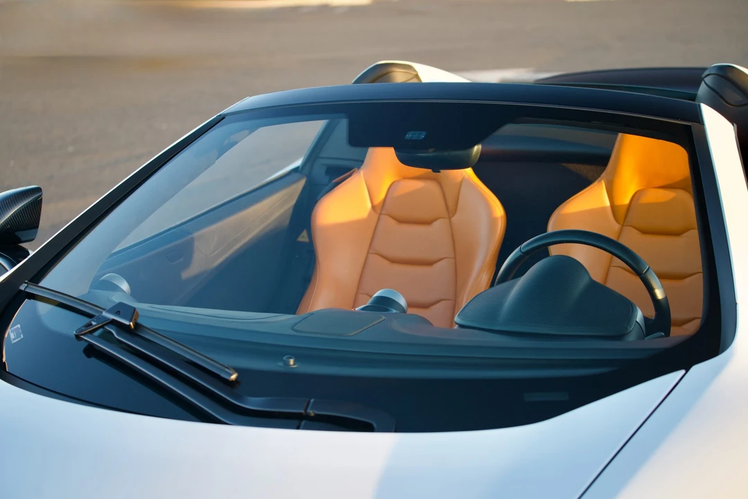 2013 McLaren MP4-12C Spider - Image 21 of 31