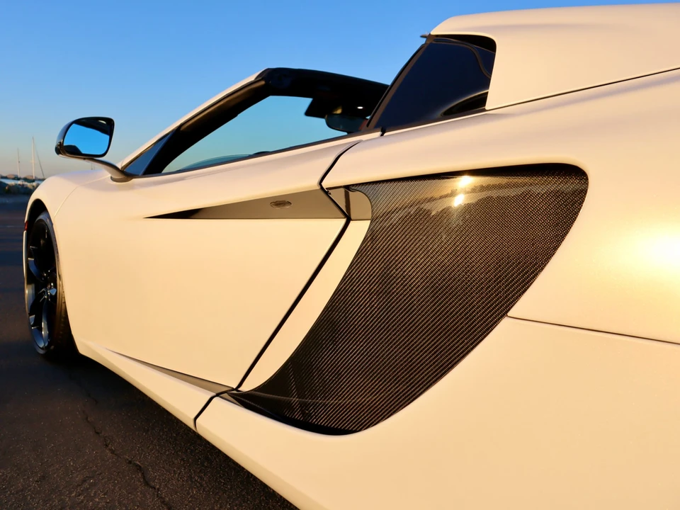 2013 McLaren MP4-12C Spider - Image 23 of 31