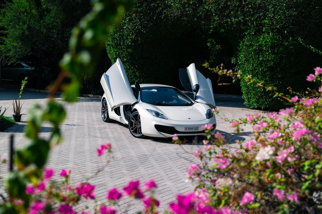 2013 McLaren MP4-12C Spider - Image 17 of 31