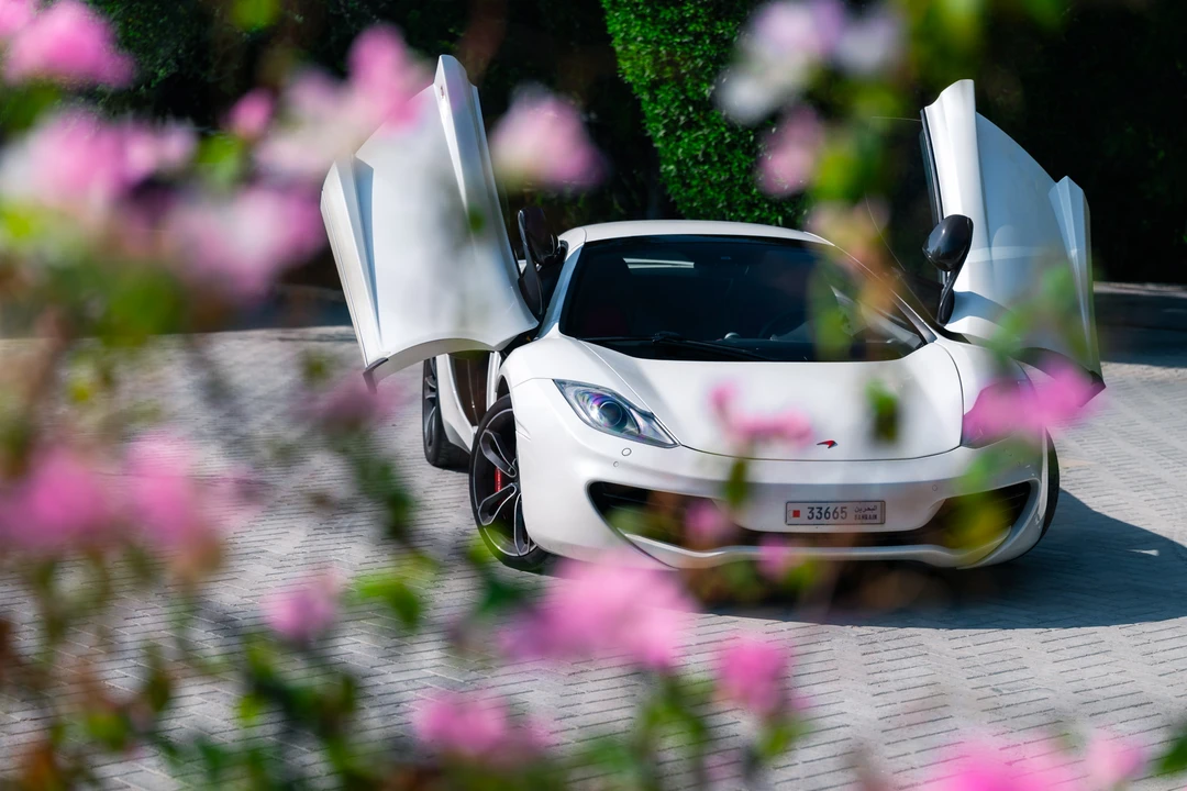 2013 McLaren MP4-12C Spider - Image 19 of 31