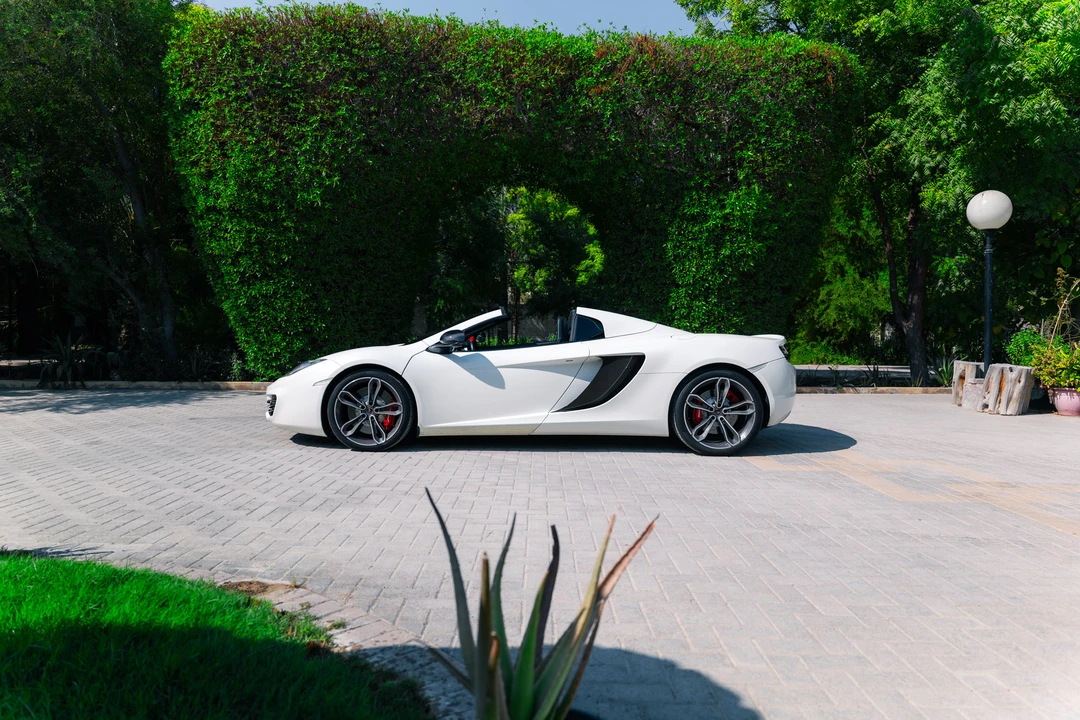 2013 McLaren MP4-12C Spider - Image 8 of 31