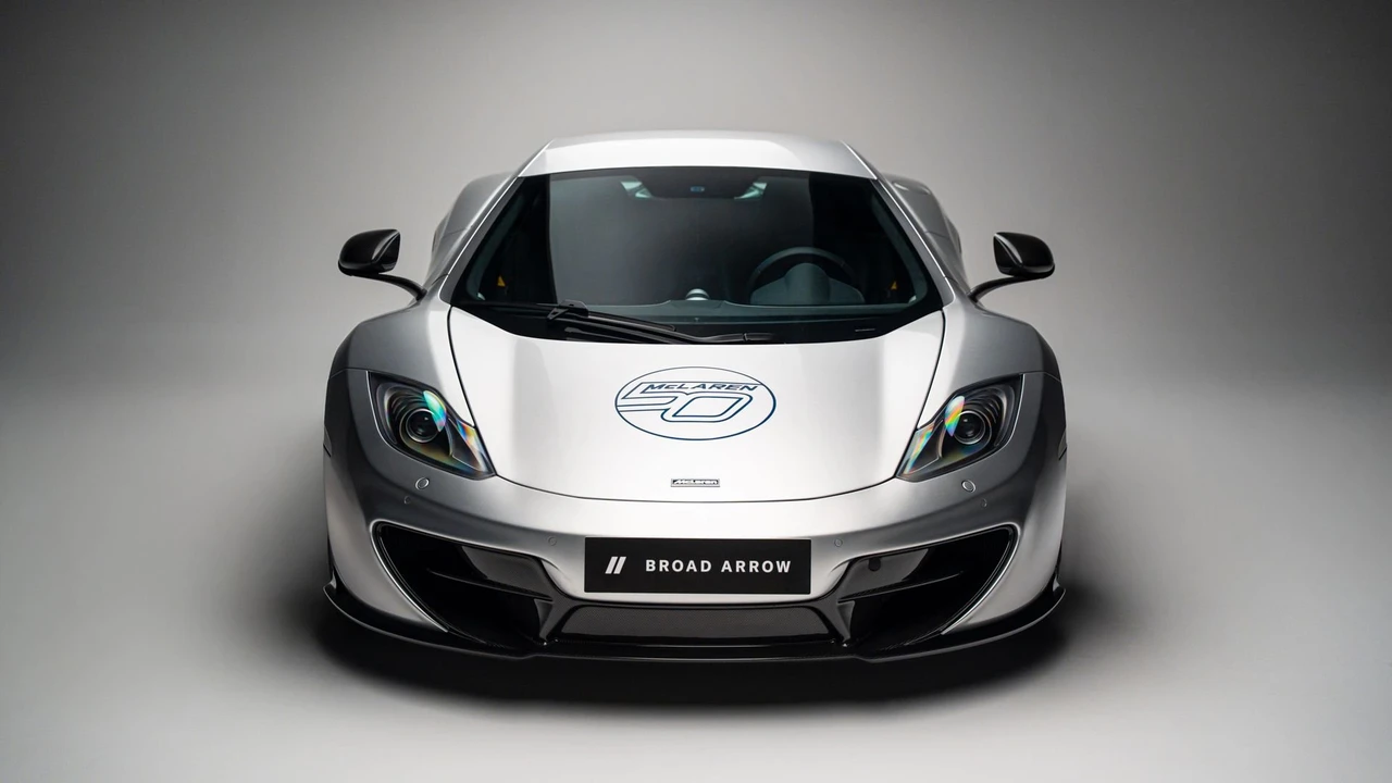 2013 McLaren MP4-12C Spider - Image 4 of 31