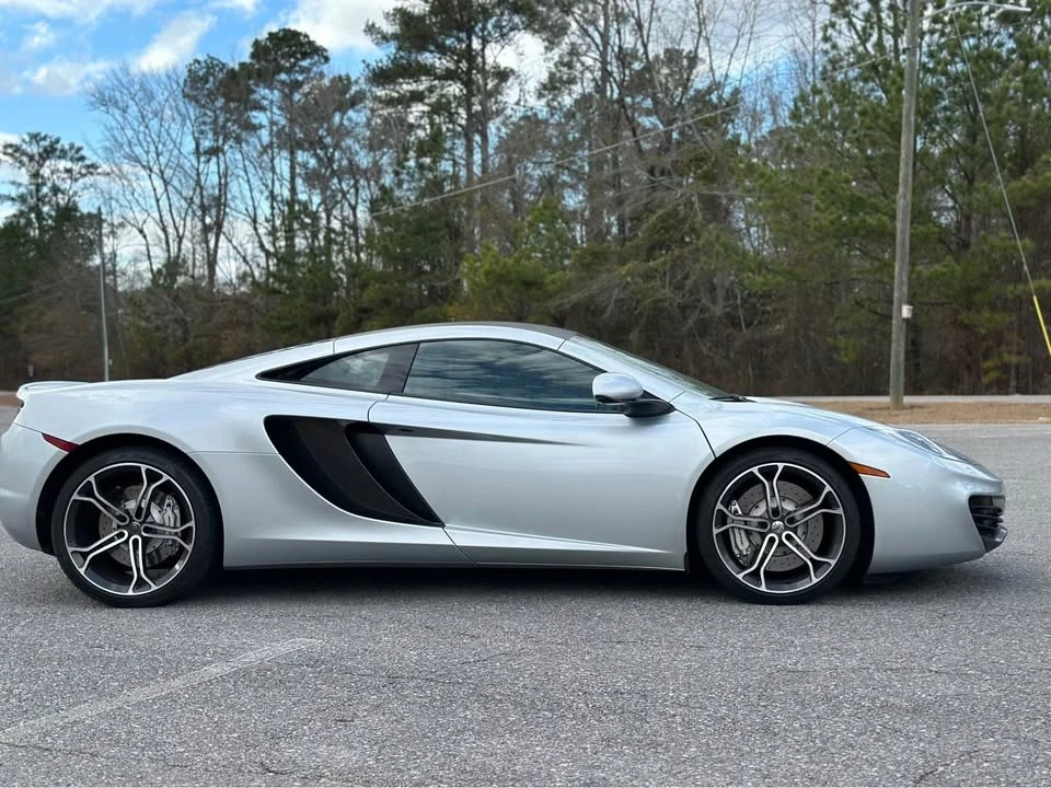 2013 McLaren MP4-12C - Image 9 of 9