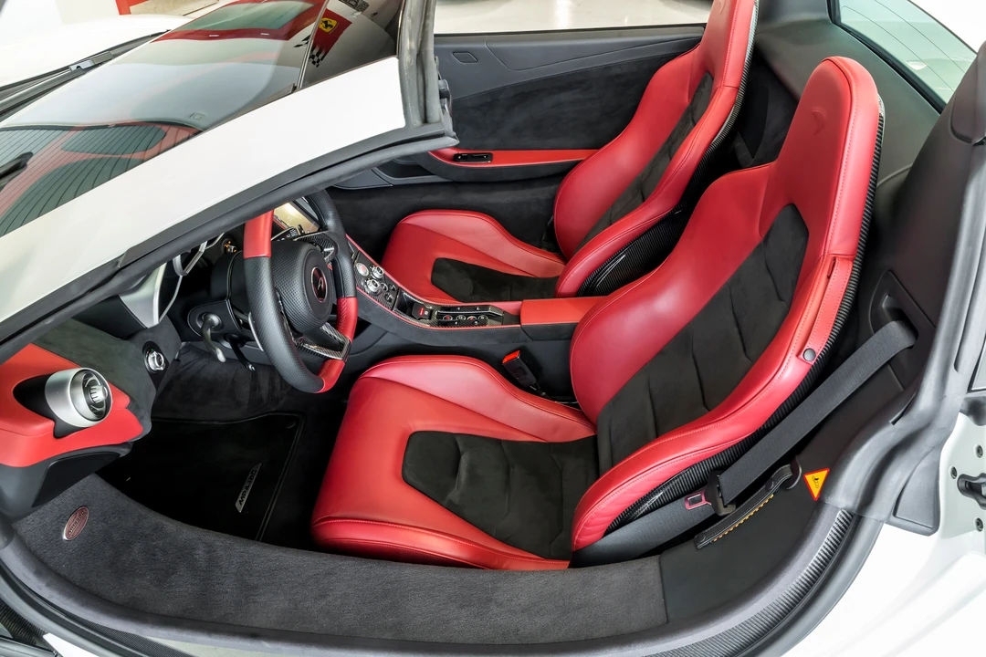 2013 McLaren MP4-12C - Image 7 of 8