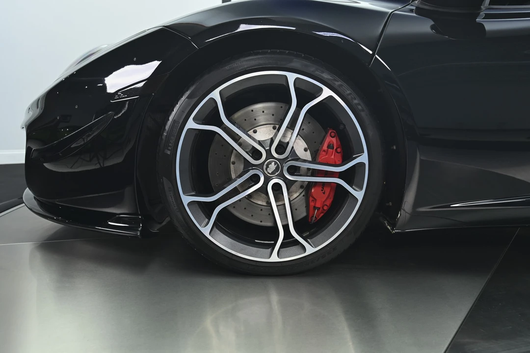2013 McLaren MP4-12C Spider - Image 13 of 23