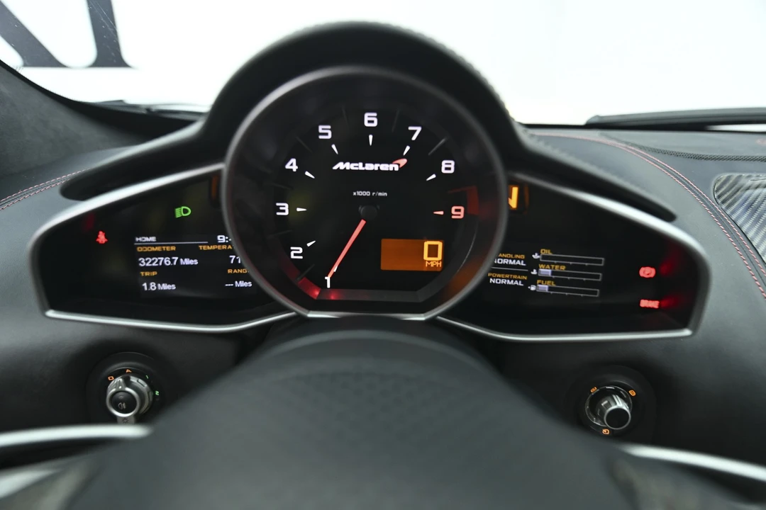 2013 McLaren MP4-12C Spider - Image 19 of 23