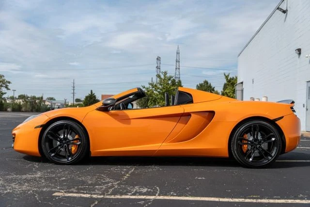 2013 McLaren MP4-12C Spider - Image 5 of 17