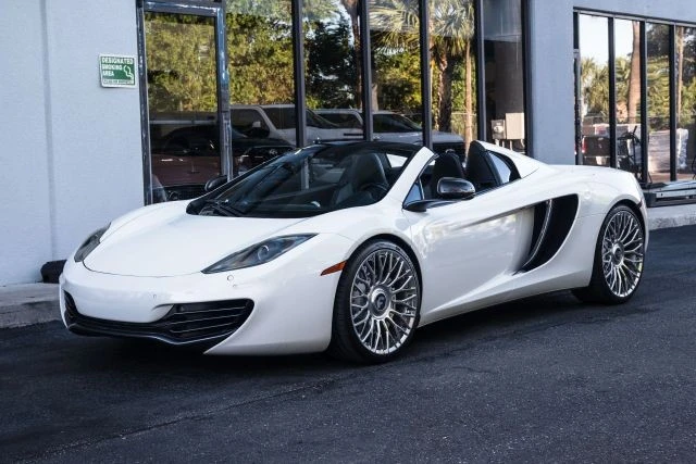 2013 McLaren MP4-12C Spider - Image 2 of 31