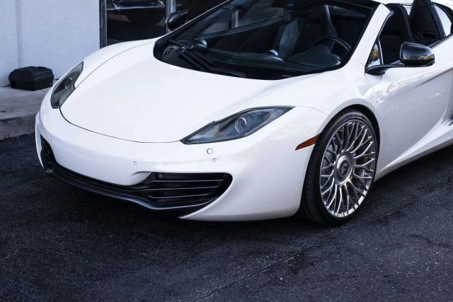2013 McLaren MP4-12C Spider - Image 4 of 21