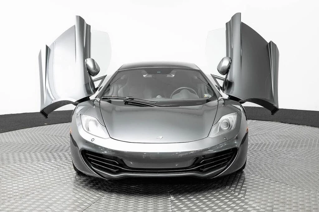 2013 McLaren MP4-12C - Image 11 of 31