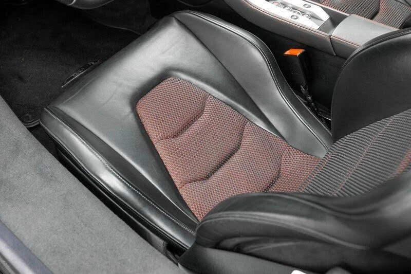 2013 McLaren MP4-12C - Image 23 of 31
