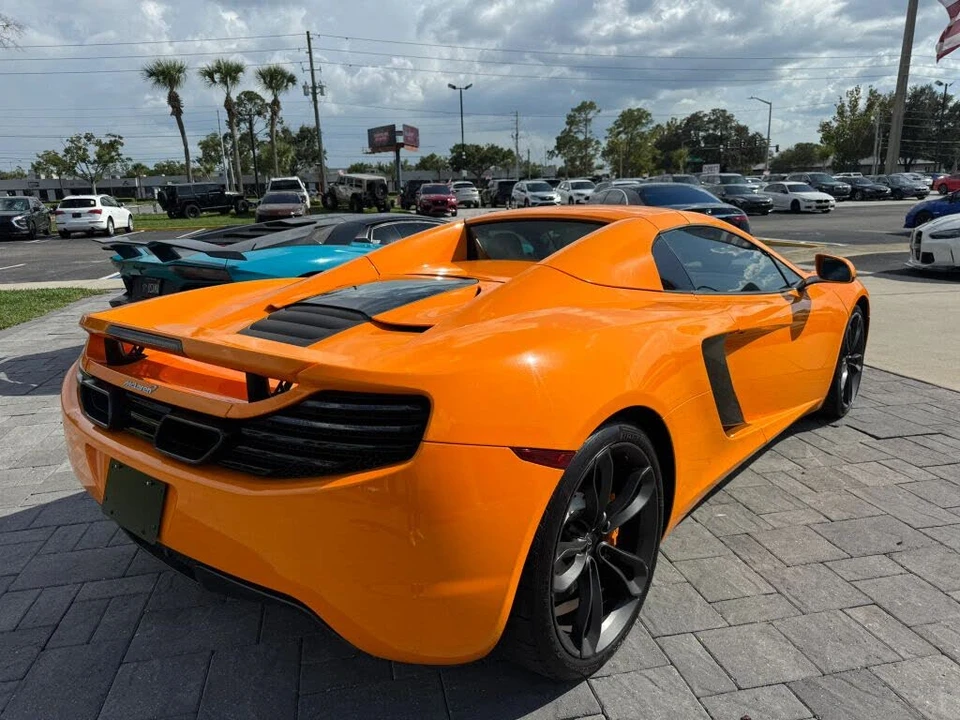 2013 McLaren MP4-12C - Image 6 of 8