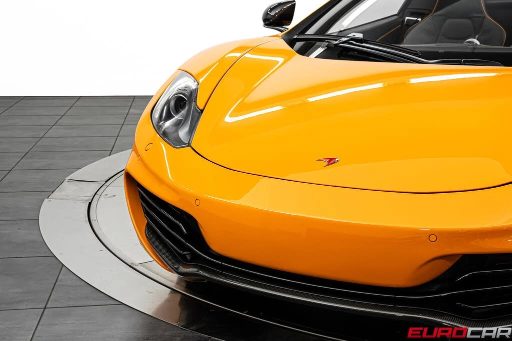 2013 McLaren MP4-12C - Image 14 of 31