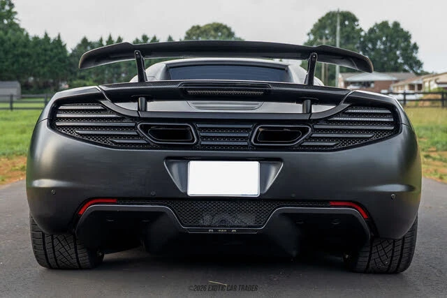 2013 McLaren MP4-12C - Image 17 of 31