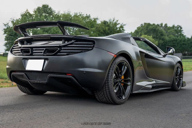 2013 McLaren MP4-12C - Image 8 of 31