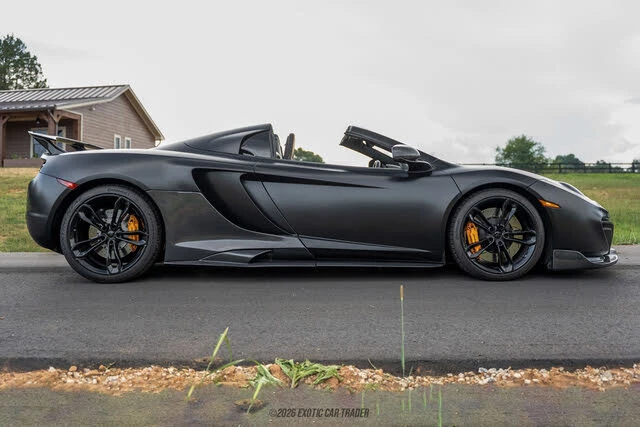 2013 McLaren MP4-12C - Image 9 of 31