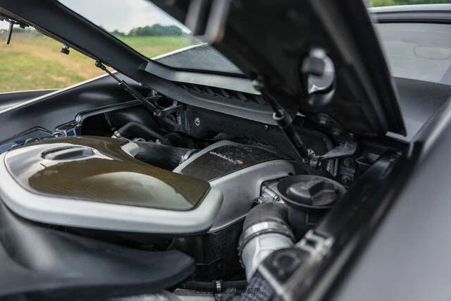 2013 McLaren MP4-12C - Image 26 of 31