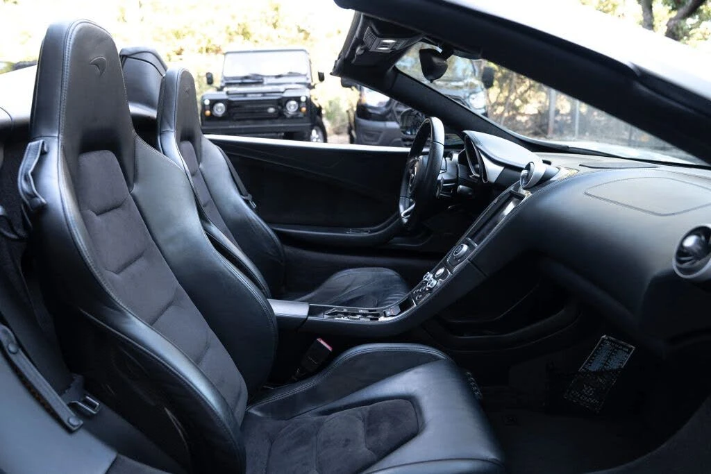 2013 McLaren MP4-12C - Image 24 of 31