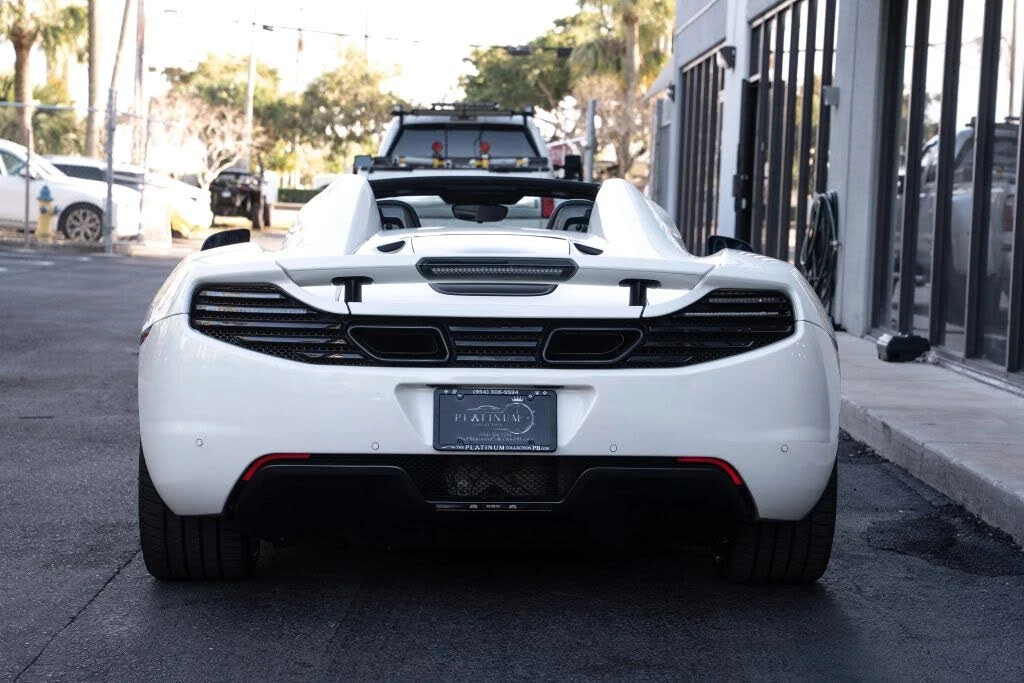 2013 McLaren MP4-12C - Image 15 of 31