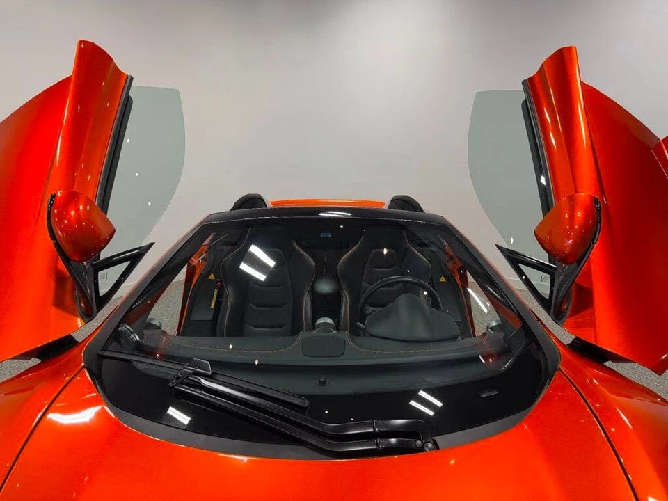 2013 McLaren MP4-12C - Image 14 of 31